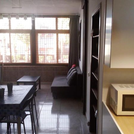 Primavera Appartement Tot 7 Personen Ideaal Voor Backpackers อาโรนา ภายนอก รูปภาพ