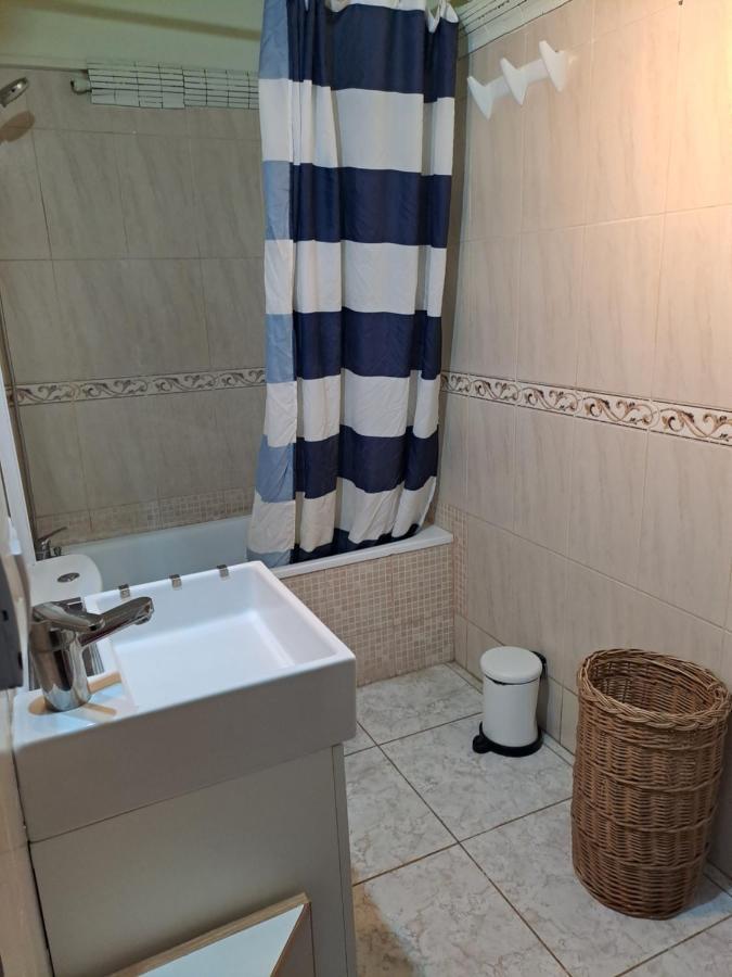 Primavera Appartement Tot 7 Personen Ideaal Voor Backpackers อาโรนา ภายนอก รูปภาพ